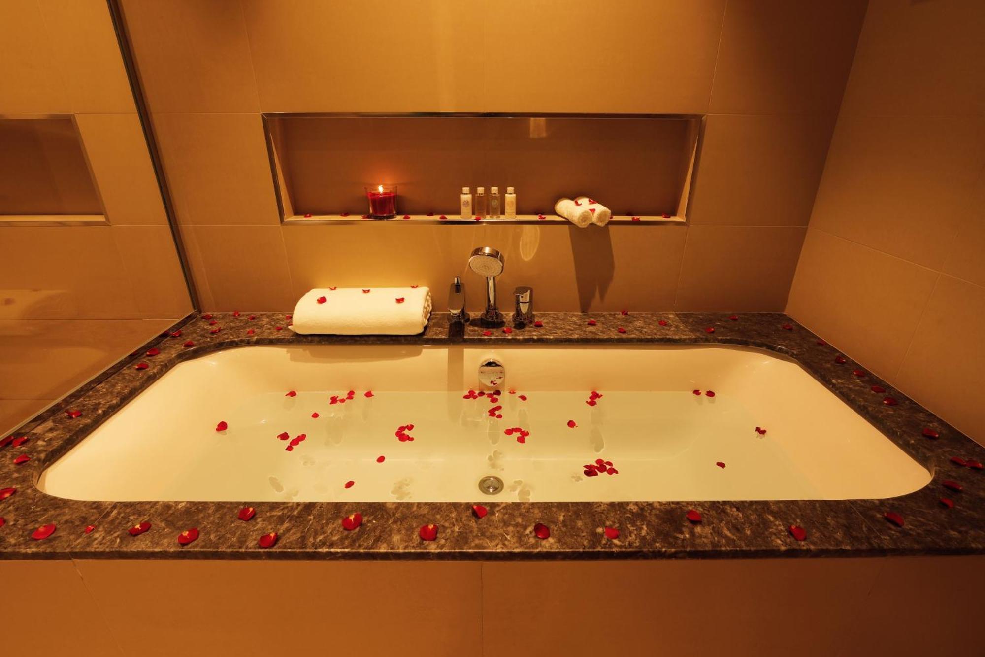 Elegant Apartment With Direct Access To Dubai Mall Buitenkant foto